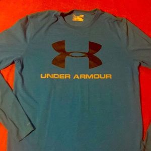 Medium mens Under Armour long sleeve